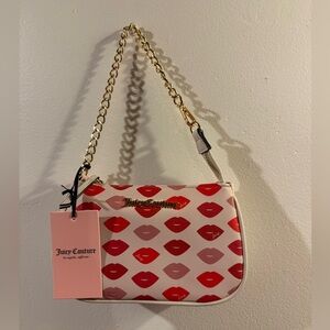 NEW Juicy Couture Sealed with A Kiss Mini Wristlet